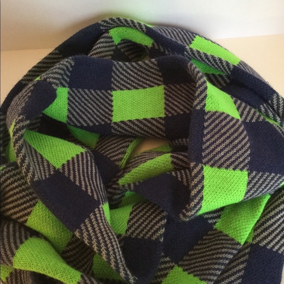 ❄️FiveLo Sports Infinity Scarf - Picture 3 of 4